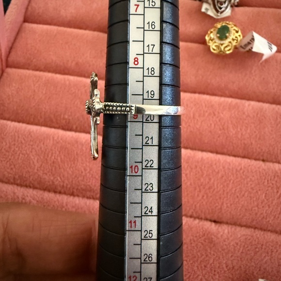 Silver Cross Ring - Picture 3 of 3